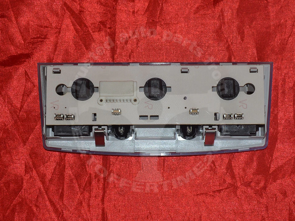 BMW E60 E61 SERIE 5 TECHO TRASERO INTERIOR TECHO SUPERIOR CÚPULA LUZ DE LECTURA Foto 3 de 3