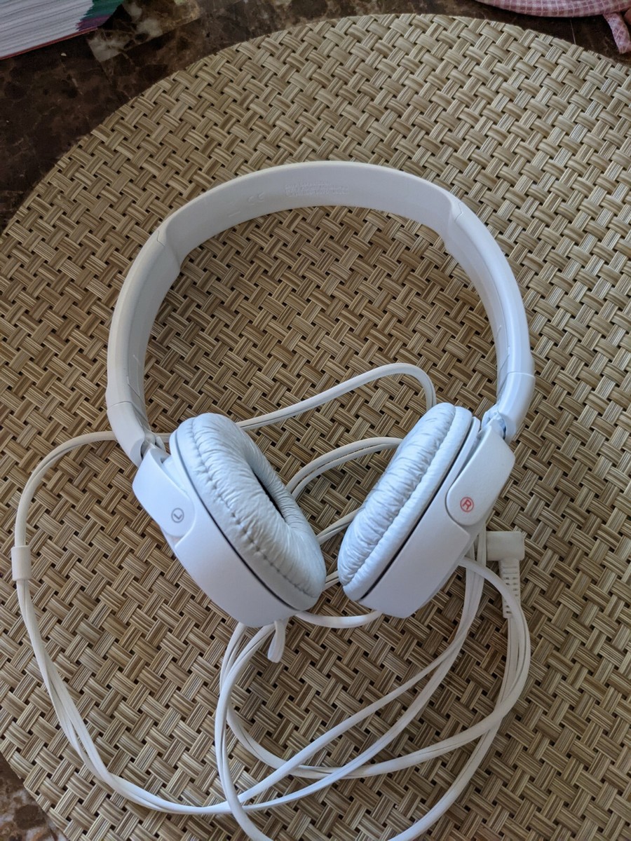 Sony White Headphones (Wired) 792378155207 | eBay Sony White Headphones (Wired) 792378155207 | eBay
