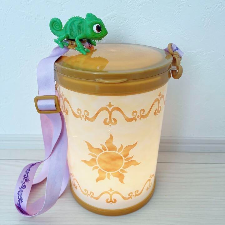 Tokyo Disney resort tangled Rapunzel lantern popcorn bucket Case Used