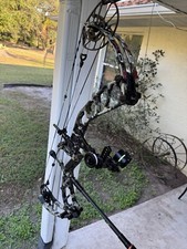 PSE OMEN E2 70lbs DW 24.5-30  DL 33  ATA 90% ...