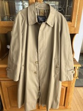 Vintage Burberrys Beige Trench Coat Made in England Men's Size 52 Regular