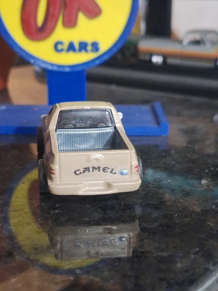 Hotwheels Custom F150 Lightning ruedas intercambiadas y sueltas Foto 4 de 4