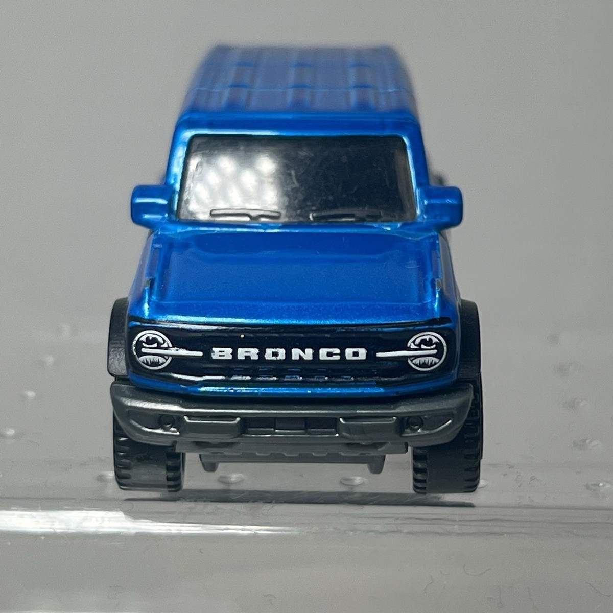 Matchbox Power Grabs 2021 Ford Bronco VELOCITY BLUE Diecast Truck