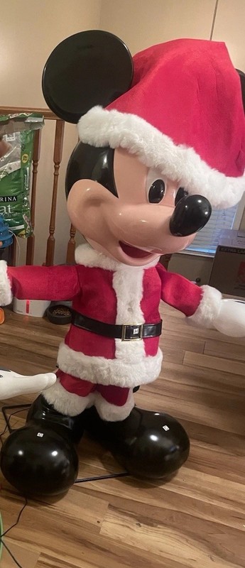 Disney 4’ Animated Holiday Mickey Mouse Home Depot Christmas prop W/box