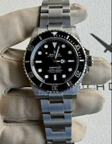 Rolex Submariner 124060 41mm No Date Black Bezel 2024 Unworn Complete Set
