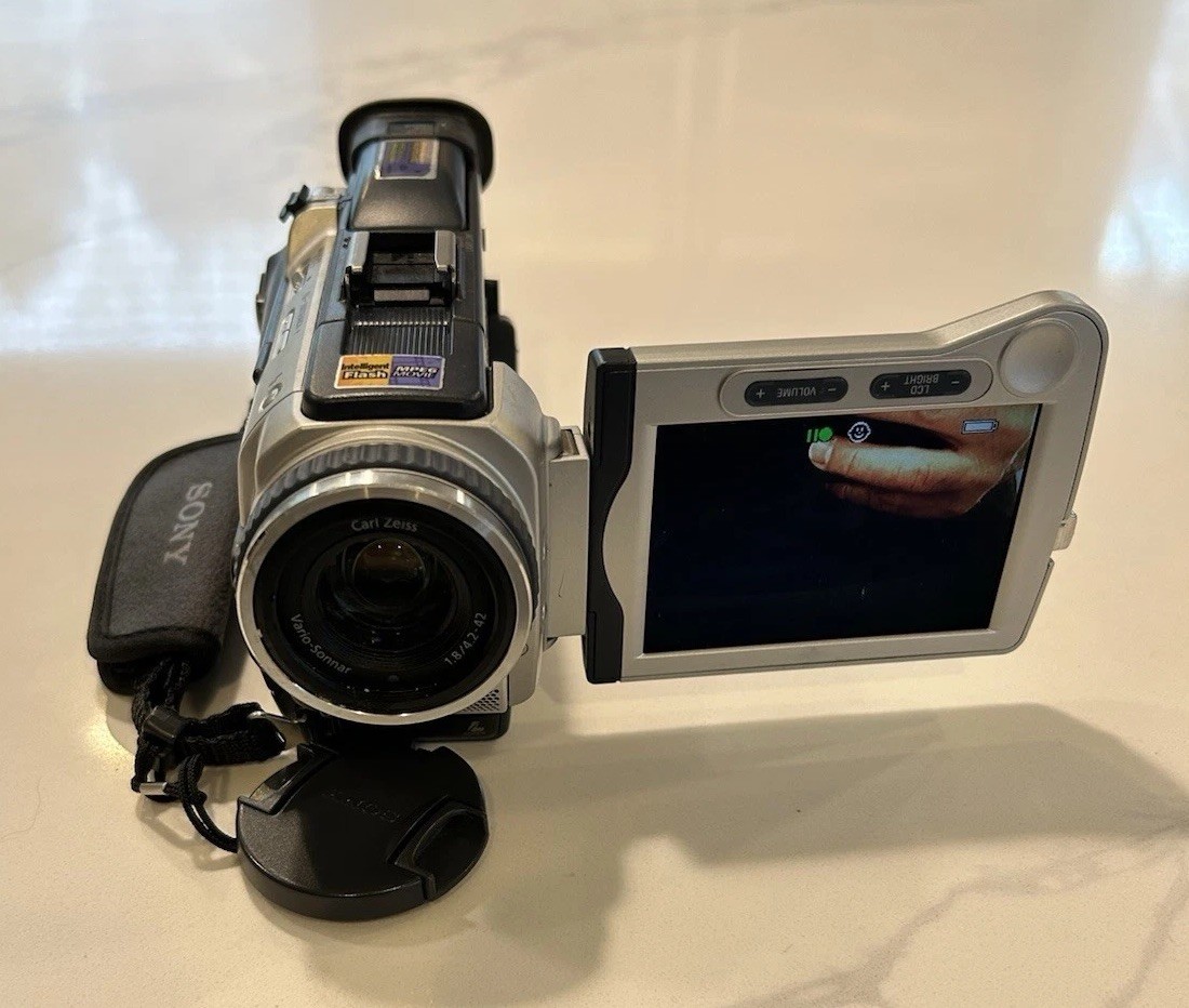 Sony Handycam DCR-TRV30 Camcorder for sale online | eBay