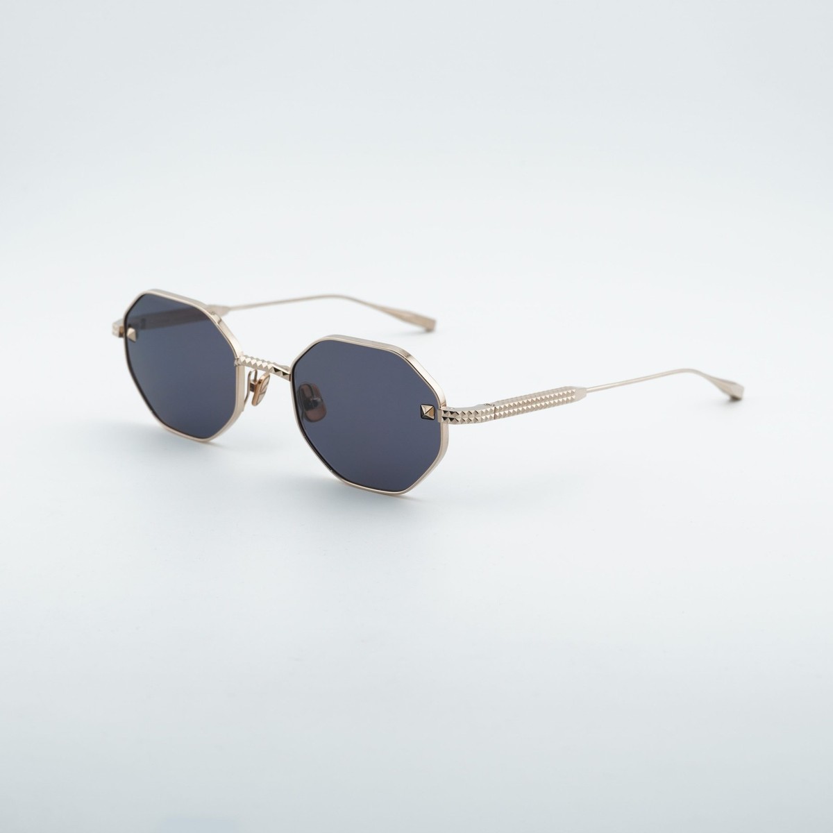 Valentino V-STUD VLS-122A Sunglasses Gold Geometric Frame,Dark Grey AR Lenses Valentino V-STUD VLS-122A Gold/Dark Grey AR 52-21-140  main image 2