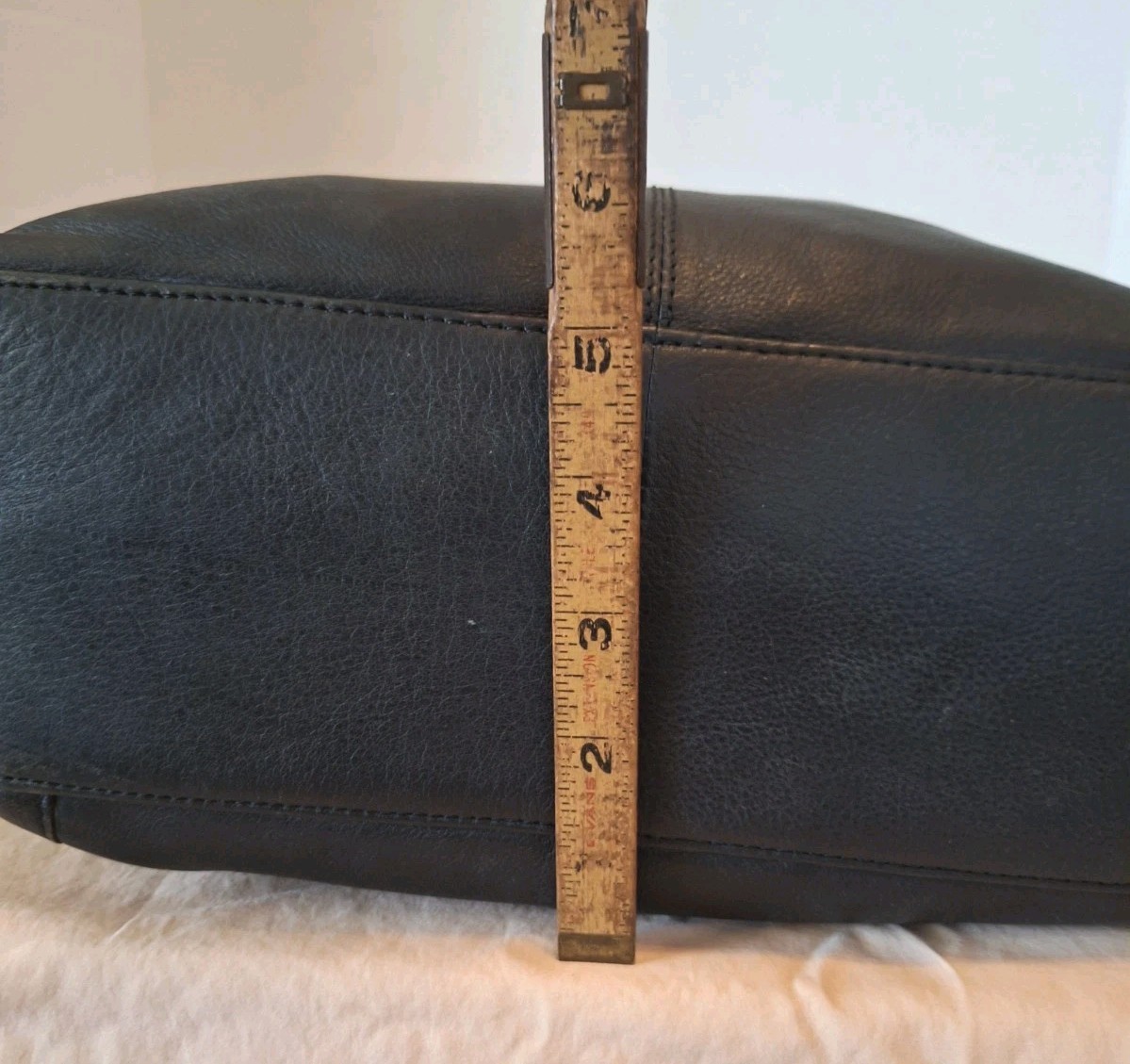 Great American Leather Works Black Shoulder Bag Crossbody Multi Zipper Pocket