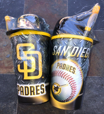 1 (ONE) 32oz San Diego Padres Drink Cup with Molded Lid, Straw wcap & Helmet