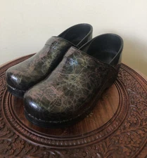 Dansko Shoes Patent Leather Lightning Marble Mule Clogs 38/7.5