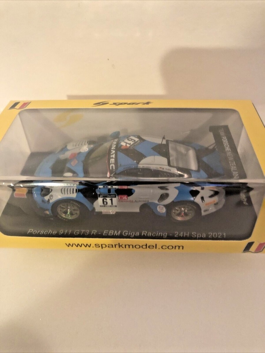 AWESOME Spark model 1:43 Porsche 911 GT 3R EMB Giga Racing 24