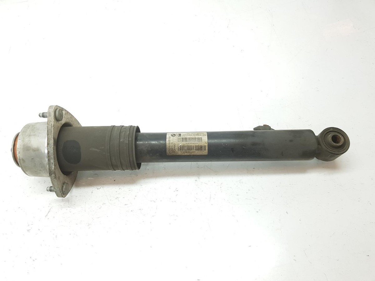 33526781921 stoßdämpfer hinten links für BMW X5 XDRIVE 30 D 2006  