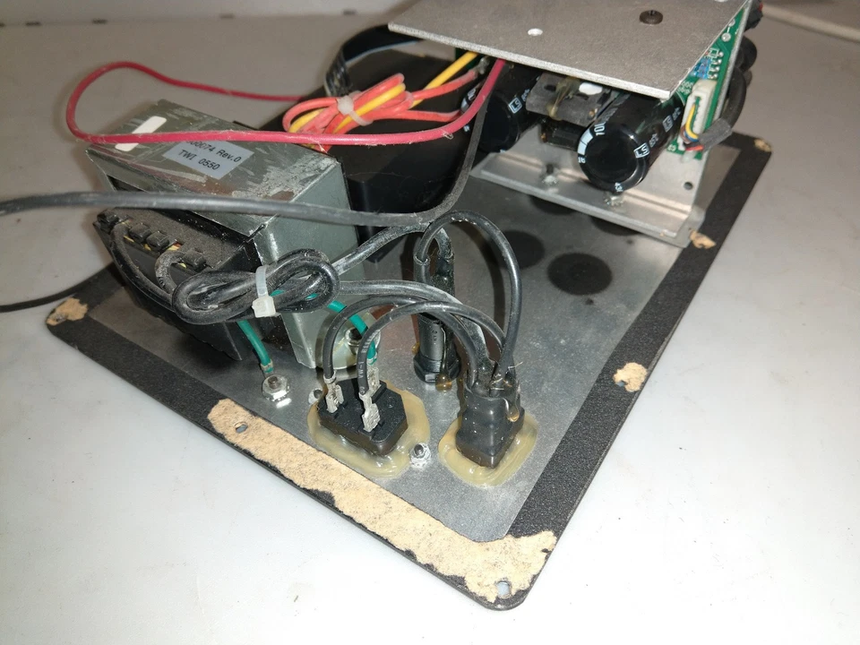 Tannoy CMS-110-B Subwoofer Aktivmodul - Bild 3 von 3