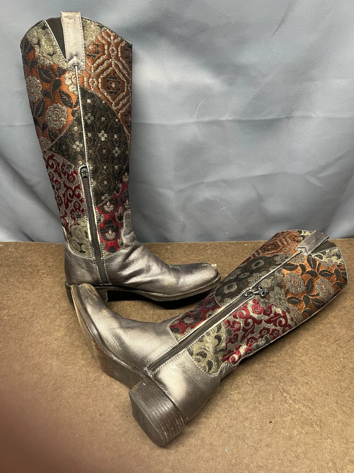 Botas occidentales Donald J. Pliner multicolores florales bordadas para mujer talla 7M Foto 2 de 4