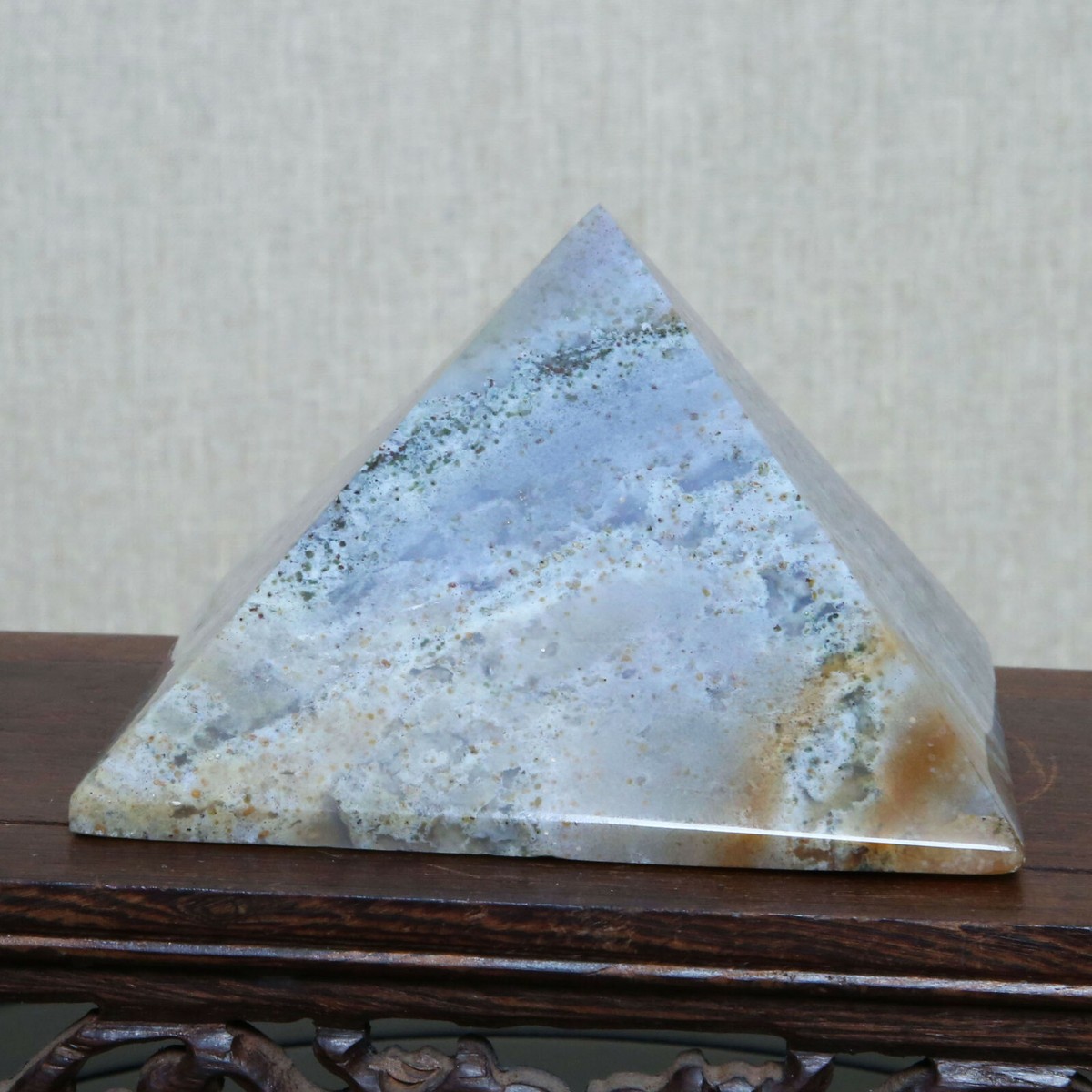 B4985-559g Natural Ocean Jasper Pyramid Quartz Healing Madagascar