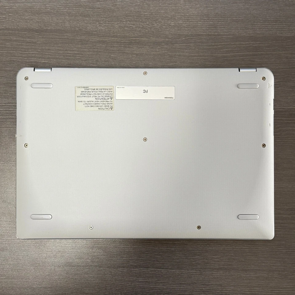 Toshiba Chromebook 2 CB35-B3340 13,3 дюйма (Intel Celeron, 1,6 ГГц, 4 ГБ RAM, 16 ГБ) - Изображение 3 из 4