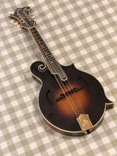 The Loar LM-700-VS F Style Mandolin Vintage Sunburst w/ Hard Case