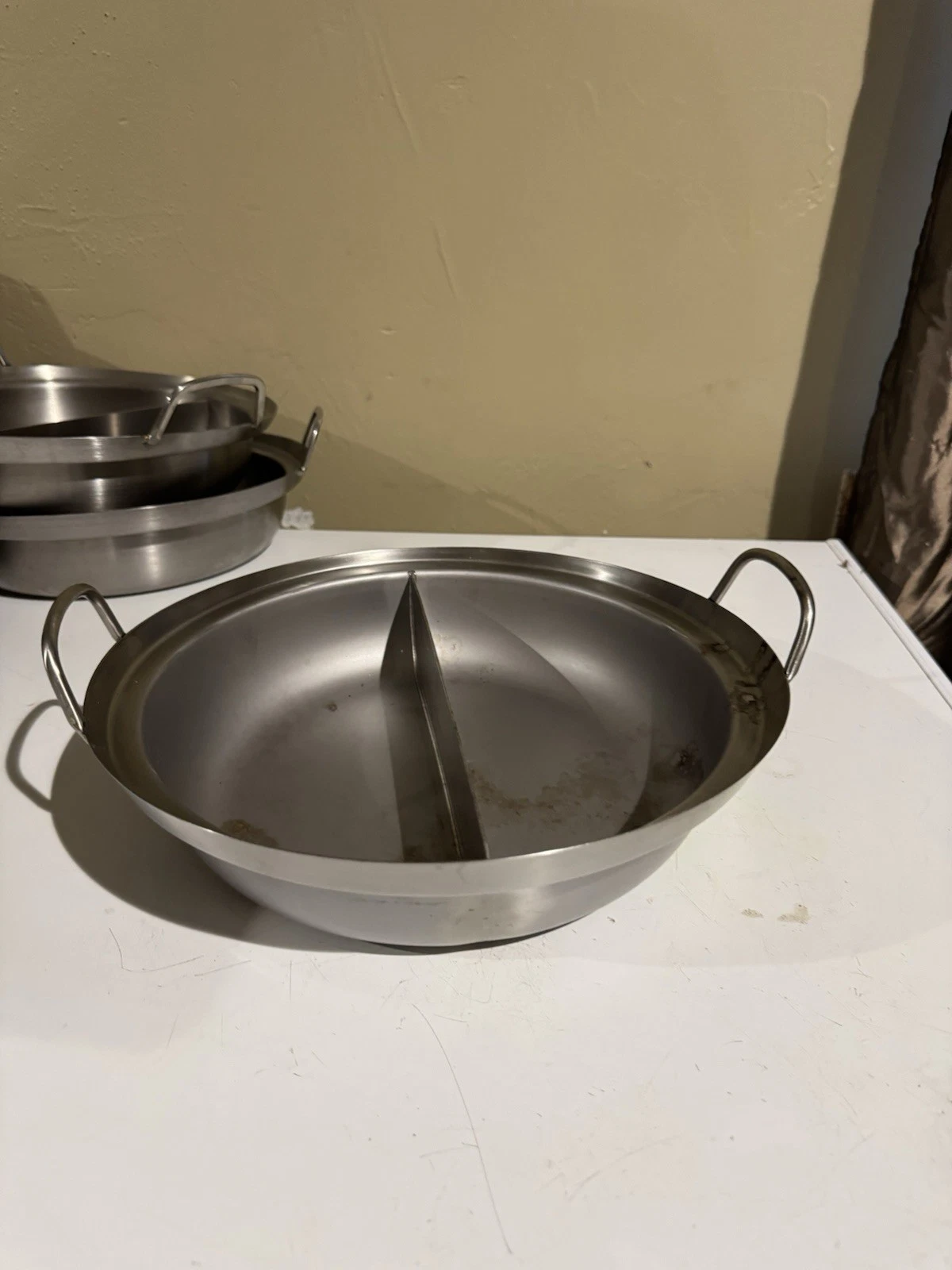 Stainless Steel Wok With Divider