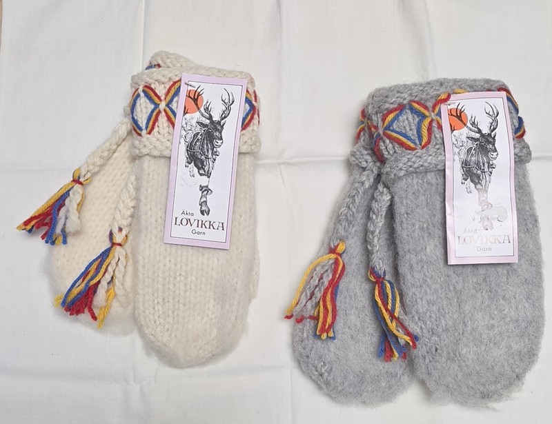 Hand Knit Traditional Lovikka Style Swedish Mittens Handmade 2 Pairs M & L NWT