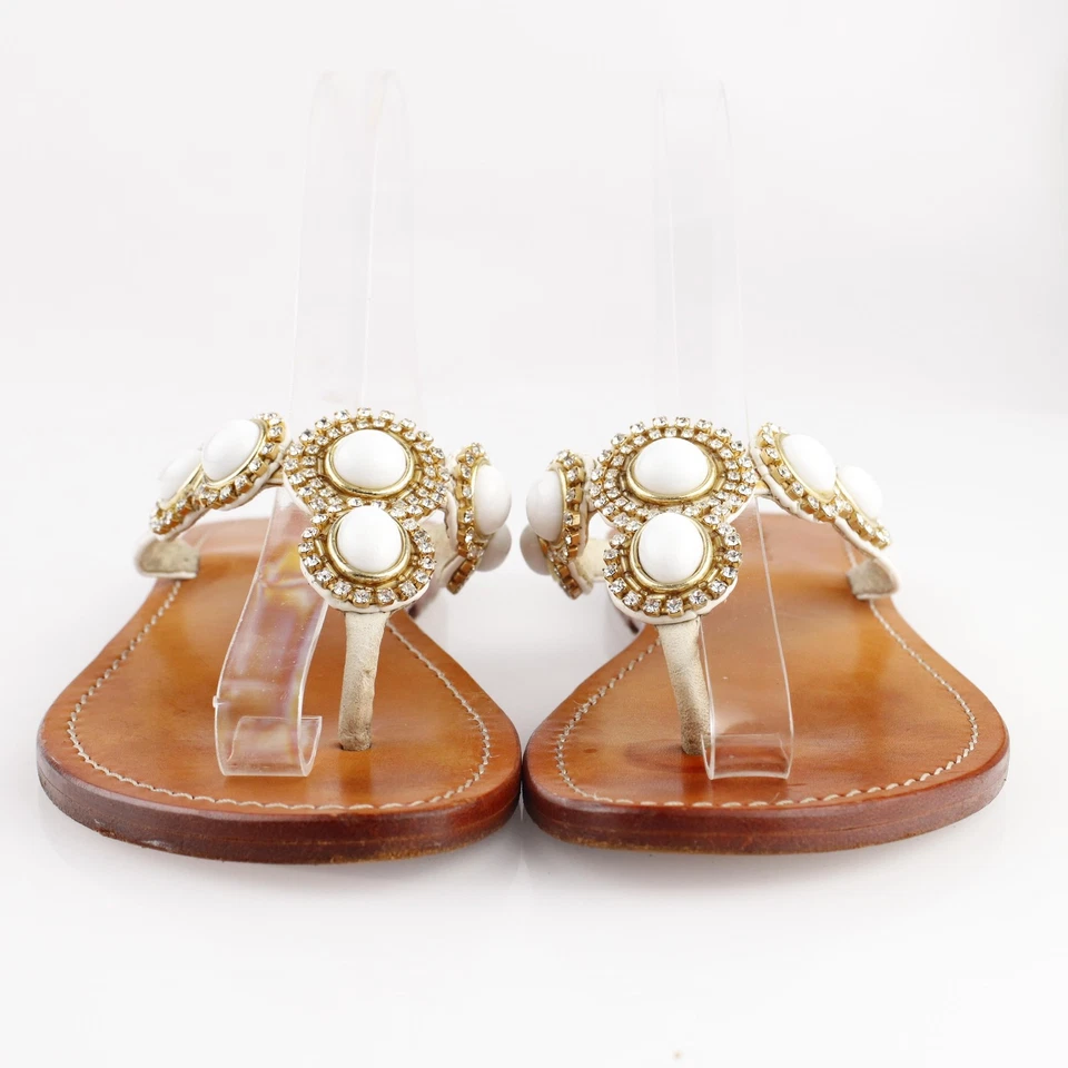 Sandalia Mystique Mujer Talla 9 Blanco Oro Cuentas Cuero Joyas Tanga Plana Deslizable Foto 2 de 4