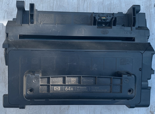 HP 64A Tonerkassette Schwarz ‐ (CC364A)