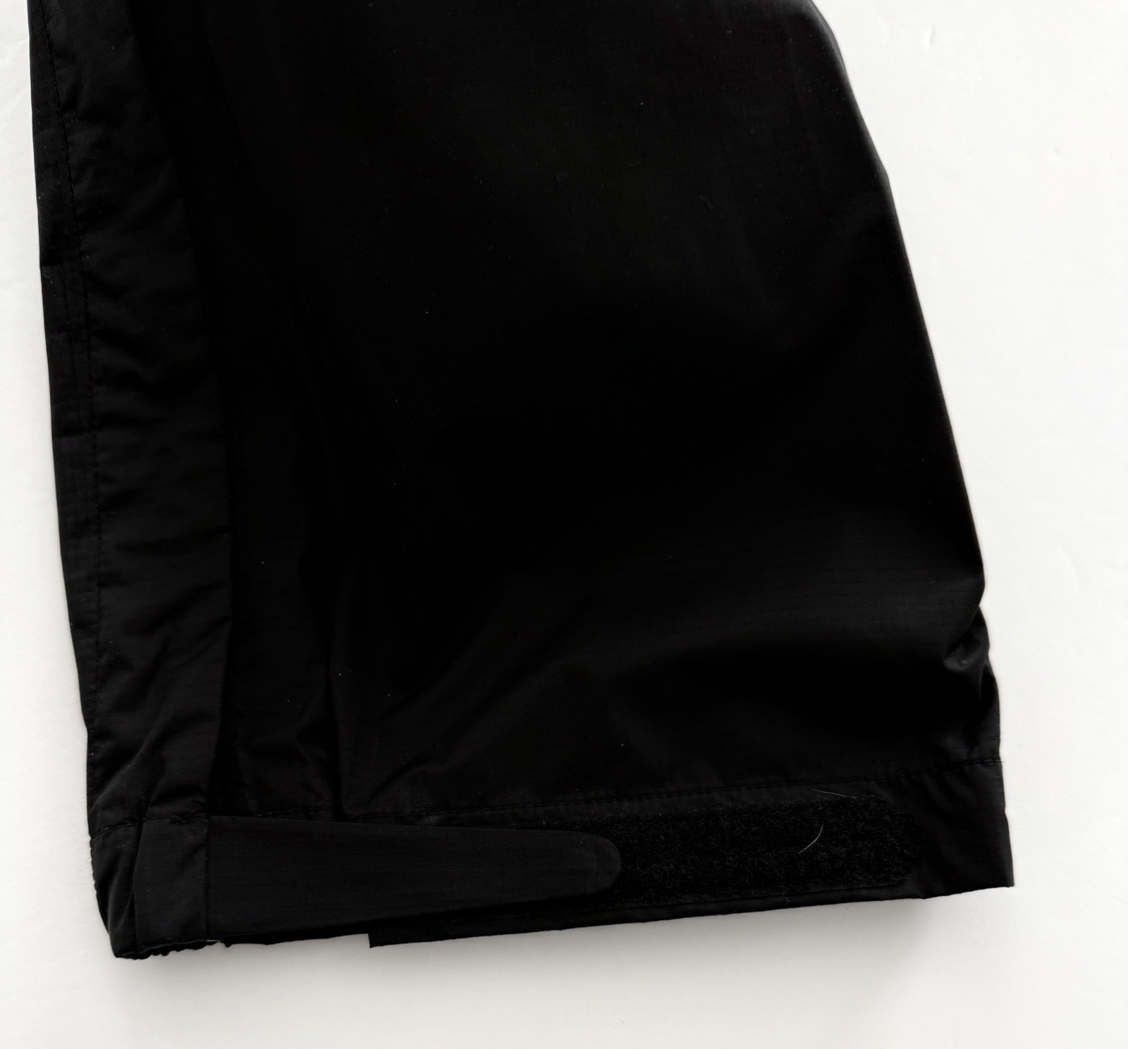 Mountain Hardware Waterproof Pants Conduit Silk -… - image 10