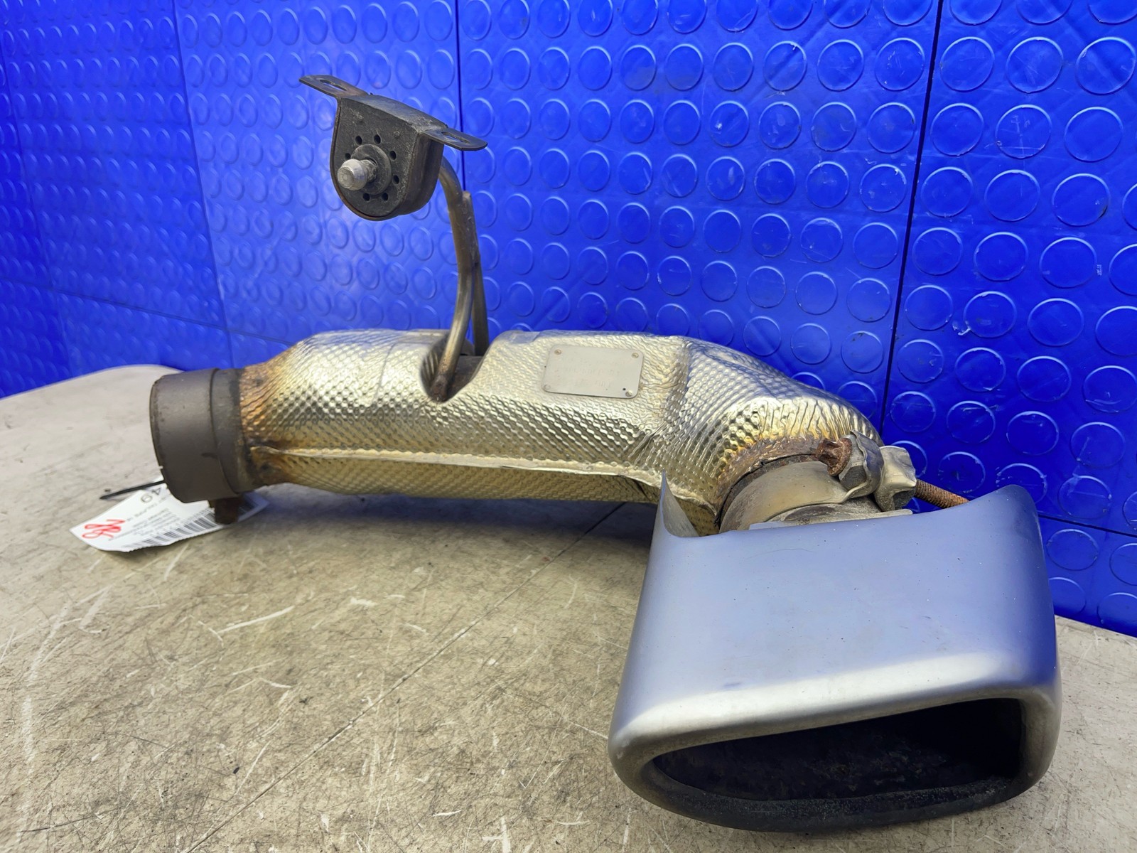 2016 2017 2018 2019 2020 2021 MCLAREN 570S OEM REAR RIGHT EXHAUST TAILPIPE