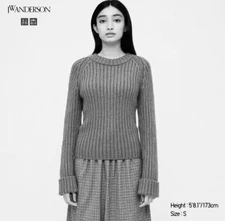 RARE As New Uniqlo : J W Anderson Black Fitted Wool Blend Jumper TOP L085