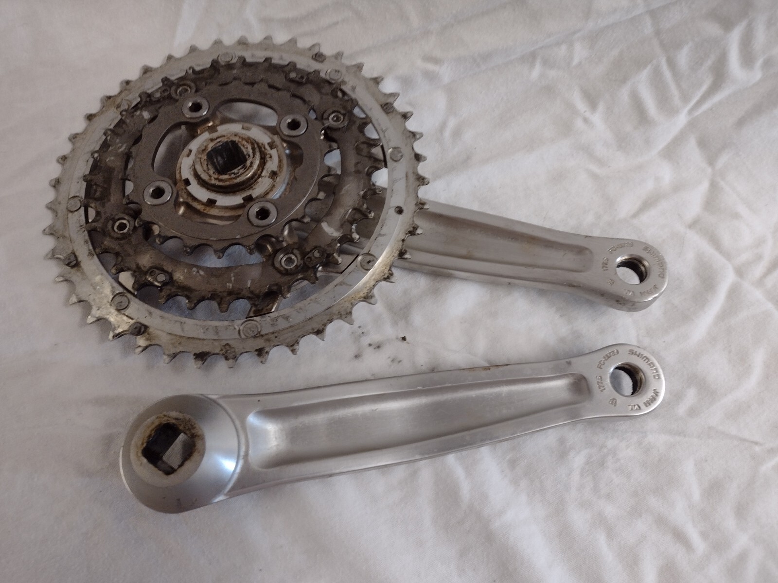 Shimano Deore XT FC-M739 Triple 3x Crankset Cranks Square Taper Vintage  177.5