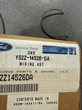 New Genuine Ford Ys2z-14526-da Engine Cooling Fan Circuit Breaker 95-96 Contour