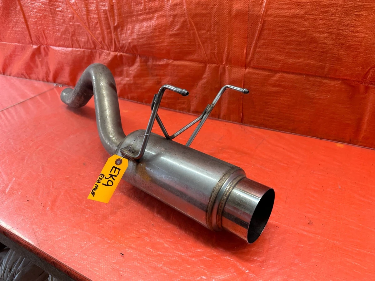 Red 2024 run exhaust