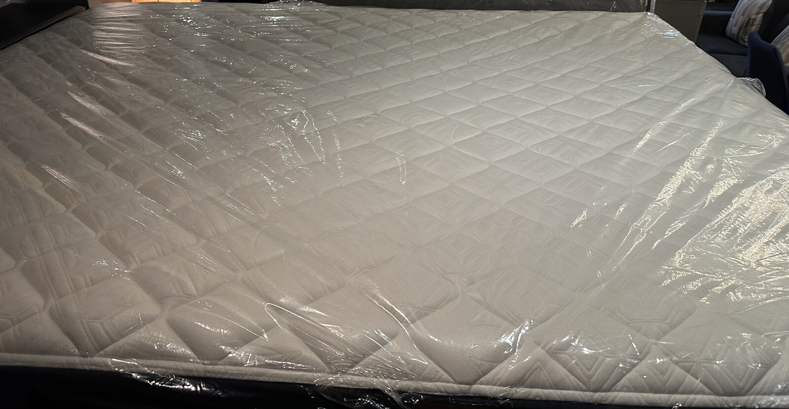 Queen Stearns and Foster Estate Rockwell Ultra Firm Tight Top Mattress