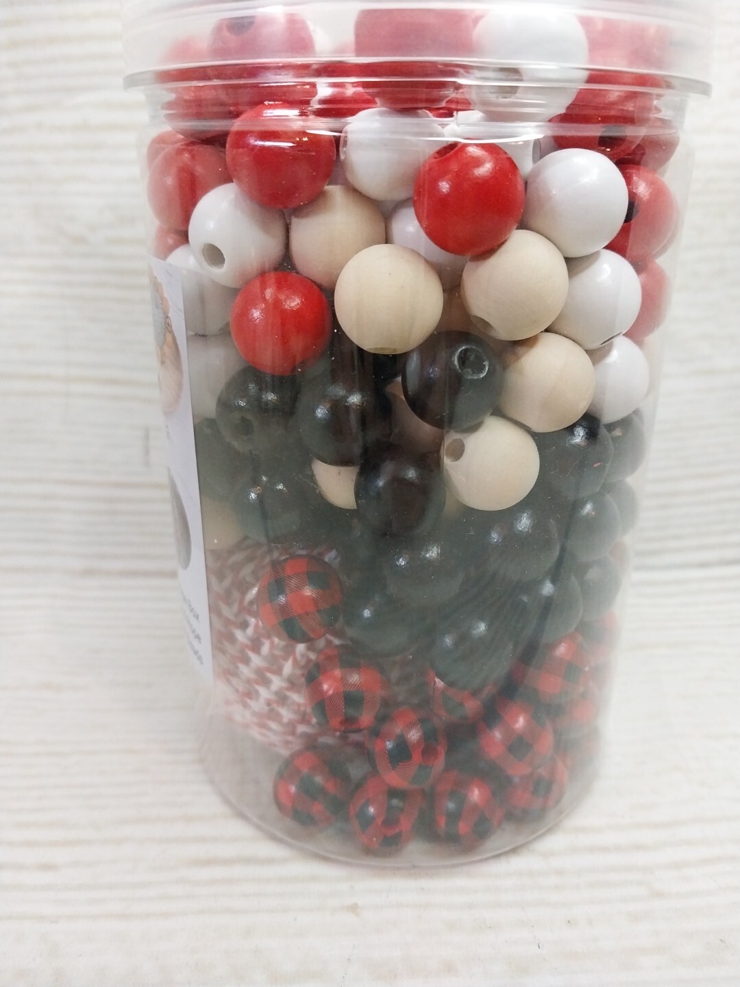 New! 240 Wood Beads String Buffalo Plaid Craft Kit Garlands Tags Christmas Gift