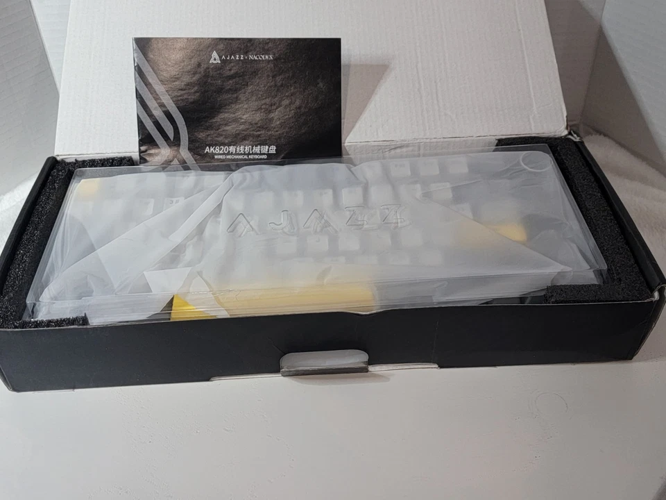 Ajazz x Nacodex AK820 RGB Mechanical Keyboard – Moon Yellow Switch – Grey/White - Image 2 of 4