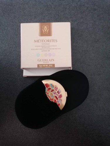 GUERLAIN METEORITES VOYAGE POLVERE COMPATTA PER IL VISO RICARICABILE 8G 01-MYTHIC