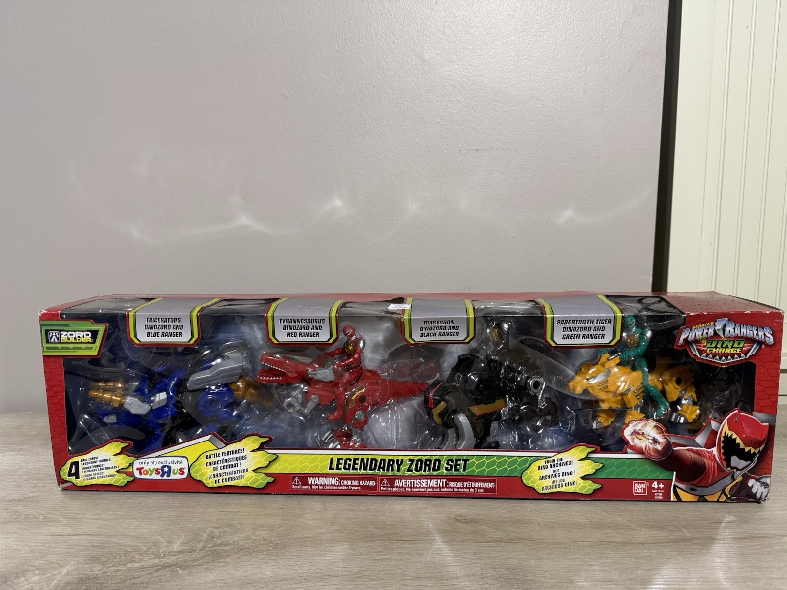2015 Power Rangers Dino Charge Legendary Zord Set - Toys R U