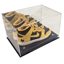 OnDisplay Wall/Table Mounted Deluxe Acrylic Sneaker/Shoe Display Case w/Mirror