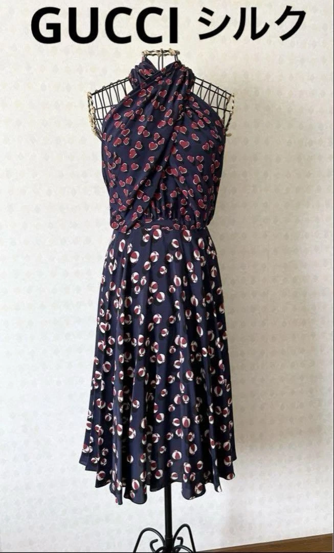 Abito Gucci in seta m6_0711