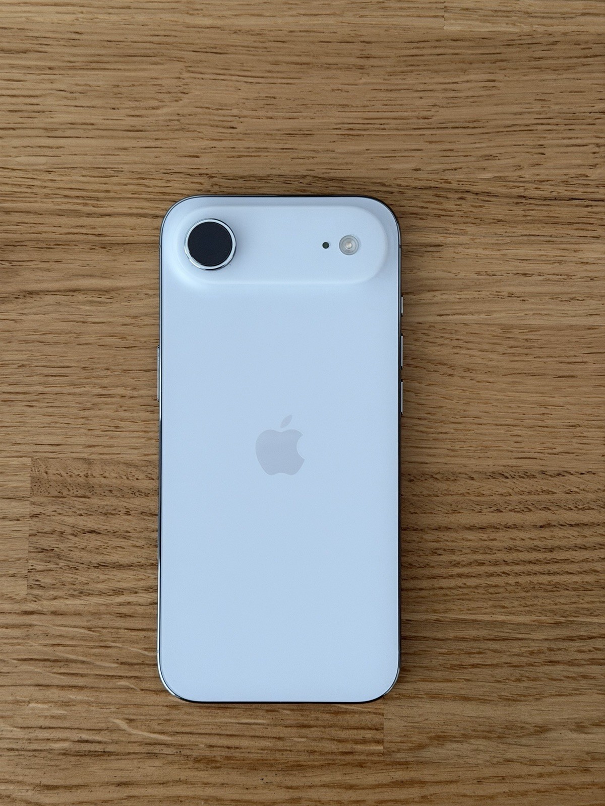 Apple iPhone 17 Air 256GB 100% Sky Blue Himmelblau
