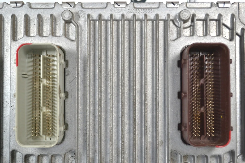 P05150723AC Dodge Charger Chrysler 300 2013 unidad de control del motor ECU 4G7 521 B6 Foto 4 de 4