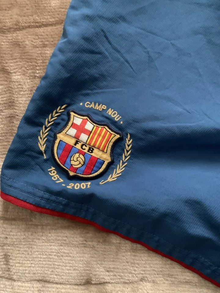 short de sport Nike FC barcelone, Football Shirt Soccer Calcio Vareuse Trikot - Photo 3/4