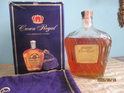 1 Fl. a 750 ml Crown Royal,De Luxe Blended Canadian Whisky, 1972, 40%