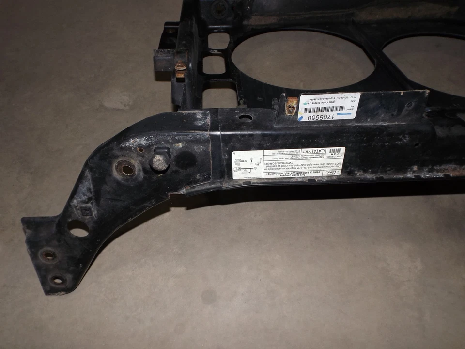 2005–2007 Ford Freestyle Front Radiator Support Panel Used OEM 5F9Z16138AA - Image 4 of 4