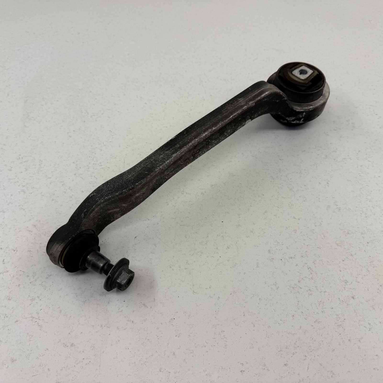 Bentley Flying Spur 2014-2018 Front Left Control arms Set