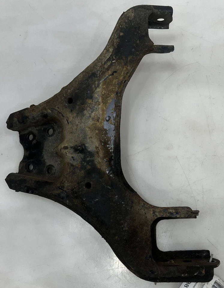 Brazo de control inferior delantero Isuzu Trooper 1992-02 lado del pasajero derecho OEM 8943744281 Foto 3 de 3