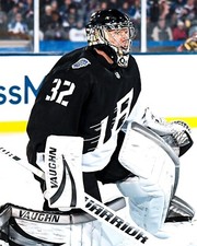Jonathan Quick 2020 Stadium Series Los Angeles Kings 8x10 NHL Hockey Photo