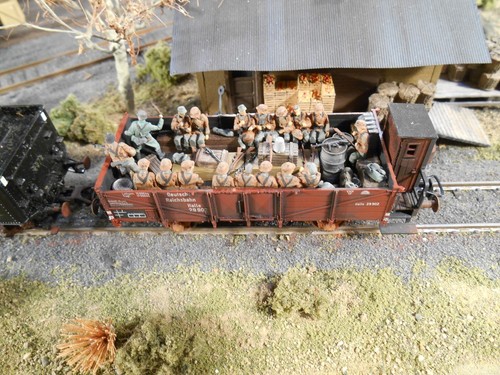 Train HO Roco Minitanks - 6ème Panzer Armée - 4 Voitures #A1993 - Custom Détaillé - Artitec