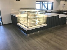 CAKE DISPLAY FRIDGE VERTIKA CORNER SQAURE GLASS AQUARIUM LOOK PLUG IN BRAND NEW