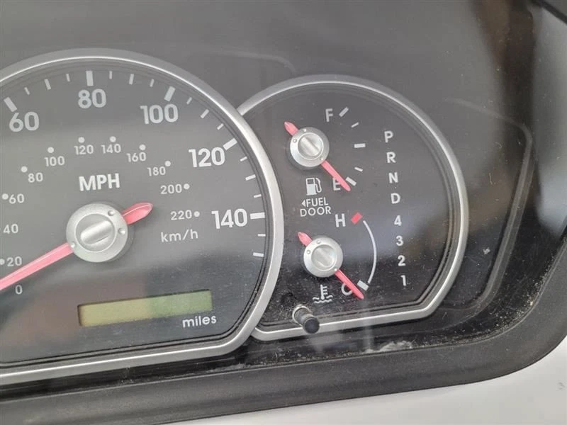 Mitsubishi Galant 2004 2005 velocímetro grupo MPH 6 cilindros LS  Foto 2 de 4