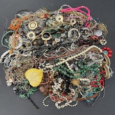 8LB Vtg to Modern Fashion Costume Necklace Jewelry Beaded Tangled Metal Lot 1